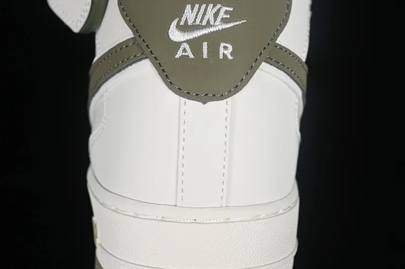 All categories Nk Air Force 1 Air Force series Nk Air Force 1 Mid Air Force mid-top Nk Air Force 1'07 Mid beige green hook Starry Air Force One mid-top casual sneakers SH0235-577